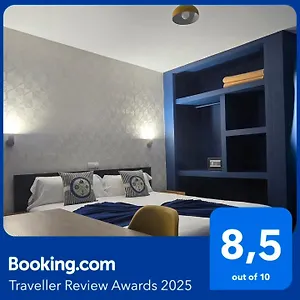 https://hostal-balearic.ibizaislandhotels.net